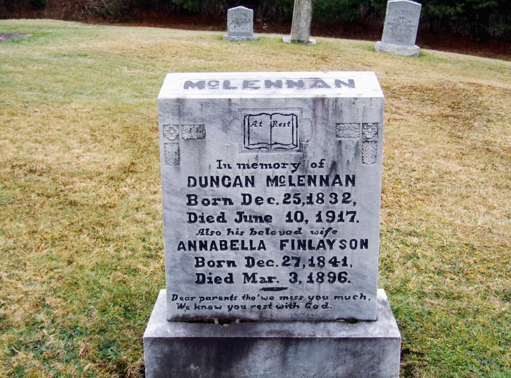 Photo of headstones/Duncan McLennan 1832-1917 hdstn River Denys Margaret Taylor cem
